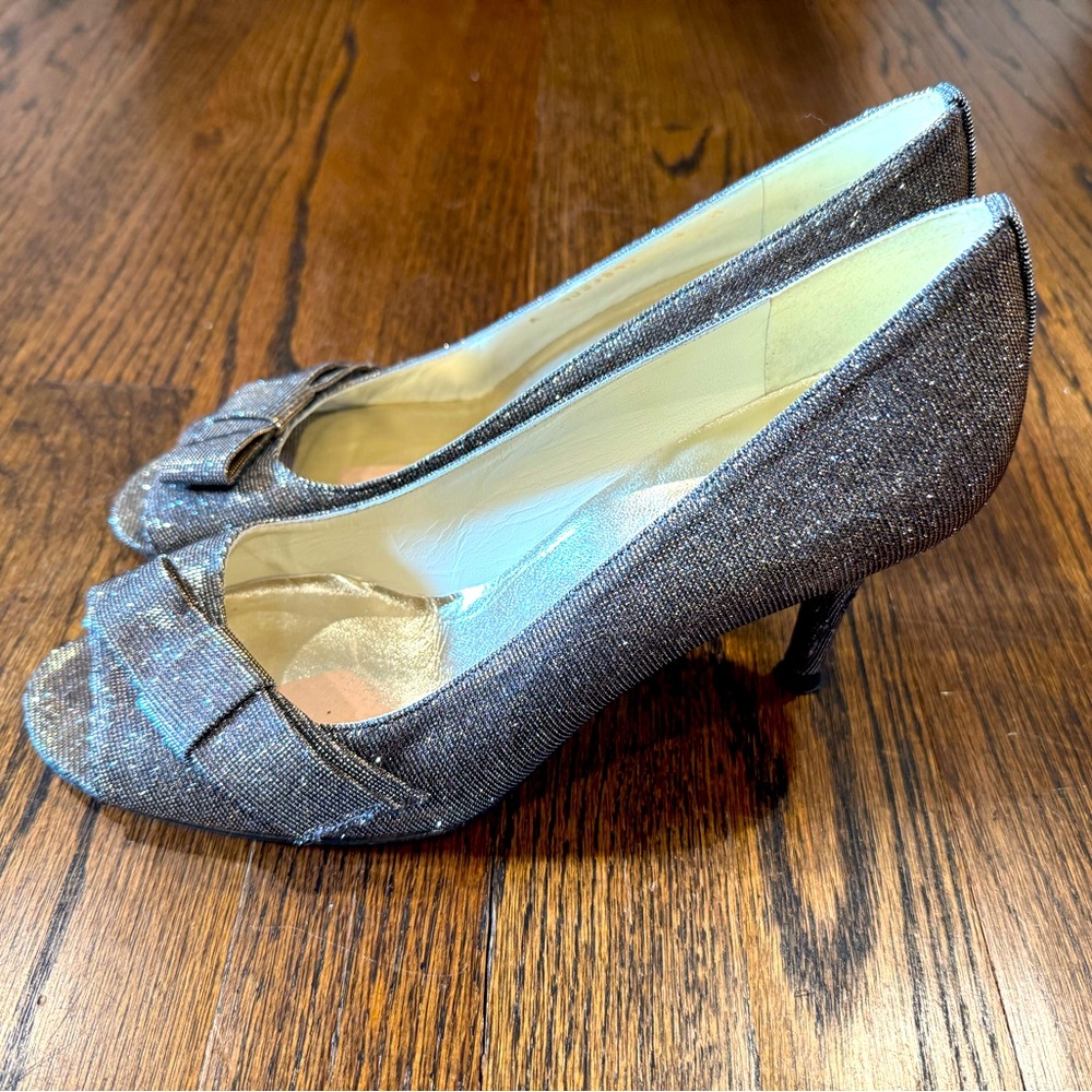 GUC Stuart Weitzman Heels!